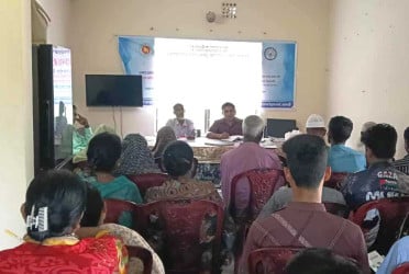পঞ্চগড়ে রেষম চাষের প্রশিক্ষণ শুরু