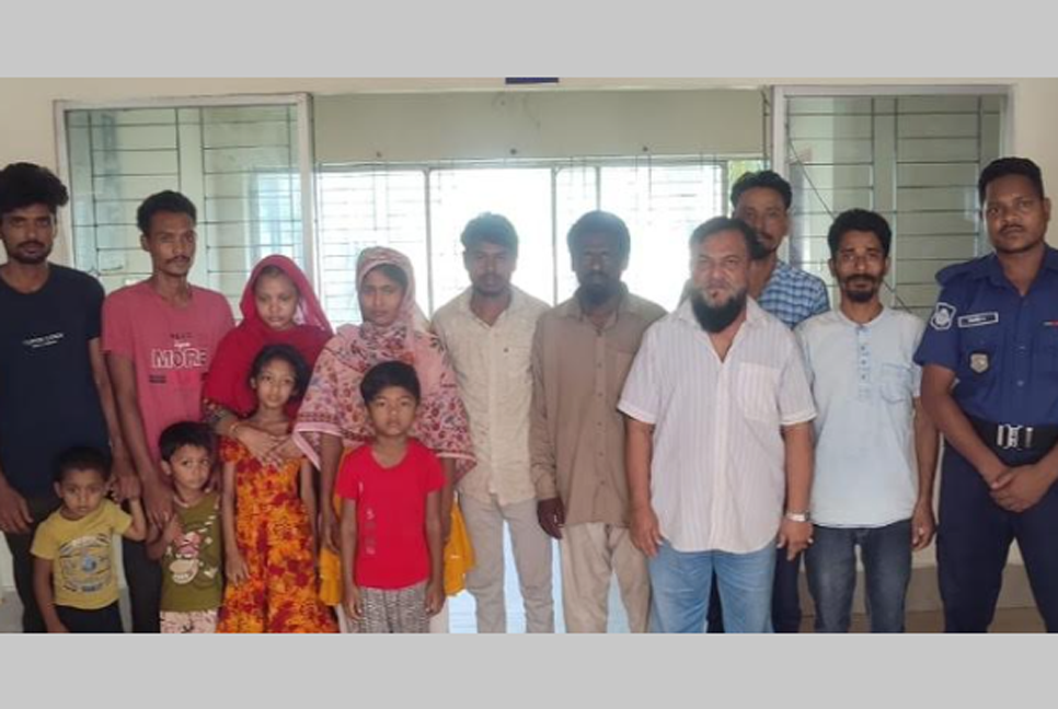 মৌলভীবাজারে পুশইন হওয়া ১৫ বাংলাদেশিকে থানায় হস্তান্তর