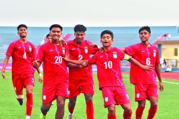 ২ গোলে এগিয়েও ড্র করল বাংলাদেশ