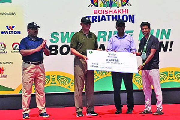 কক্সবাজারে বৈশাখী ট্রায়াথলন