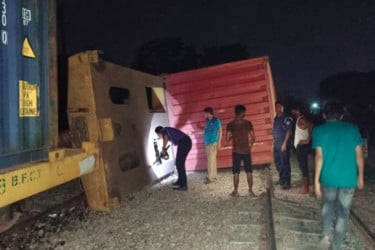 ব্রাহ্মণবাড়িয়ায় একই স্থানে দুটি ট্রেন লাইনচ্যুত, ১০ ঘণ্টা পর চলাচল স্বাভাবিক