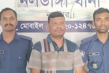 নাটোরে সাবেক পৌর মেয়র গ্রেফতার