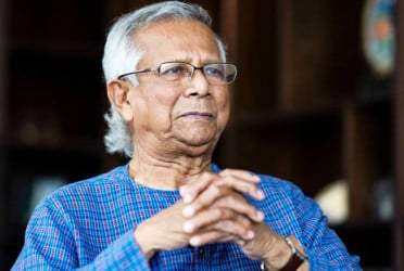 মুস্তাফা জামান আব্বাসীর মৃত্যুতে প্রধান উপদেষ্টার শোক