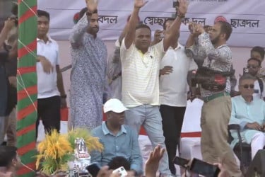 চট্টগ্রামে বিএনপির সমাবেশে তামিম ইকবাল