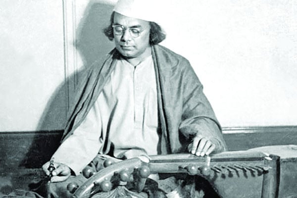 বিখ্যাতদের কাণ্ড