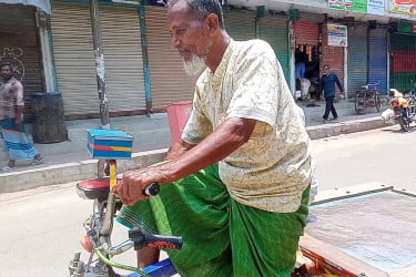 তীব্র গরমে অতিষ্ঠ বেনাপোলের জনজীবন