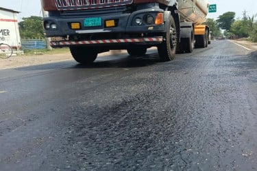 বাগেরহাটে দাবদাহে স্থবির জনজীবন