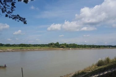 ব্রহ্মপুত্র নদে নিখোঁজ সহোদর শিশু, উদ্ধার চেষ্টা ব্যর্থ