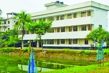 ঘুমিয়েই পার ২৫ বছর