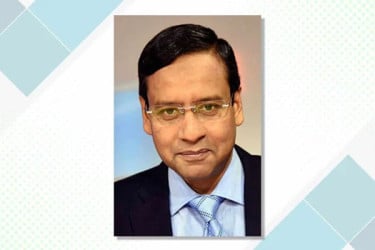 সেলুকাস! ইঁদুরের গর্তে বসে দেখে মহাকাশ!