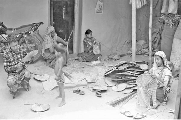 হাতপাখার গ্রাম
