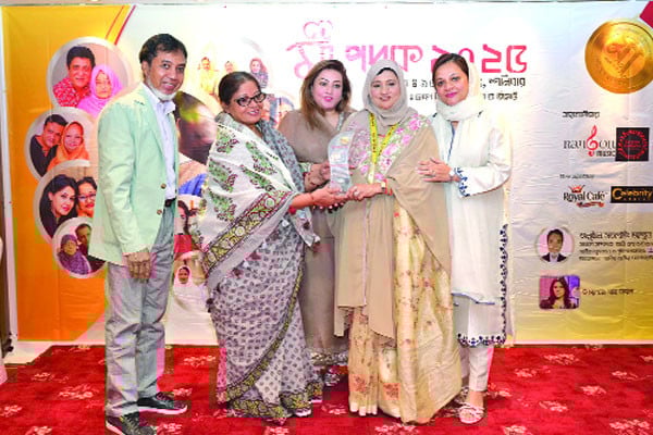 আন্তর্জাতিক মা দিবস উপলক্ষে ‘মা পদক ২০২৫’ প্রদান