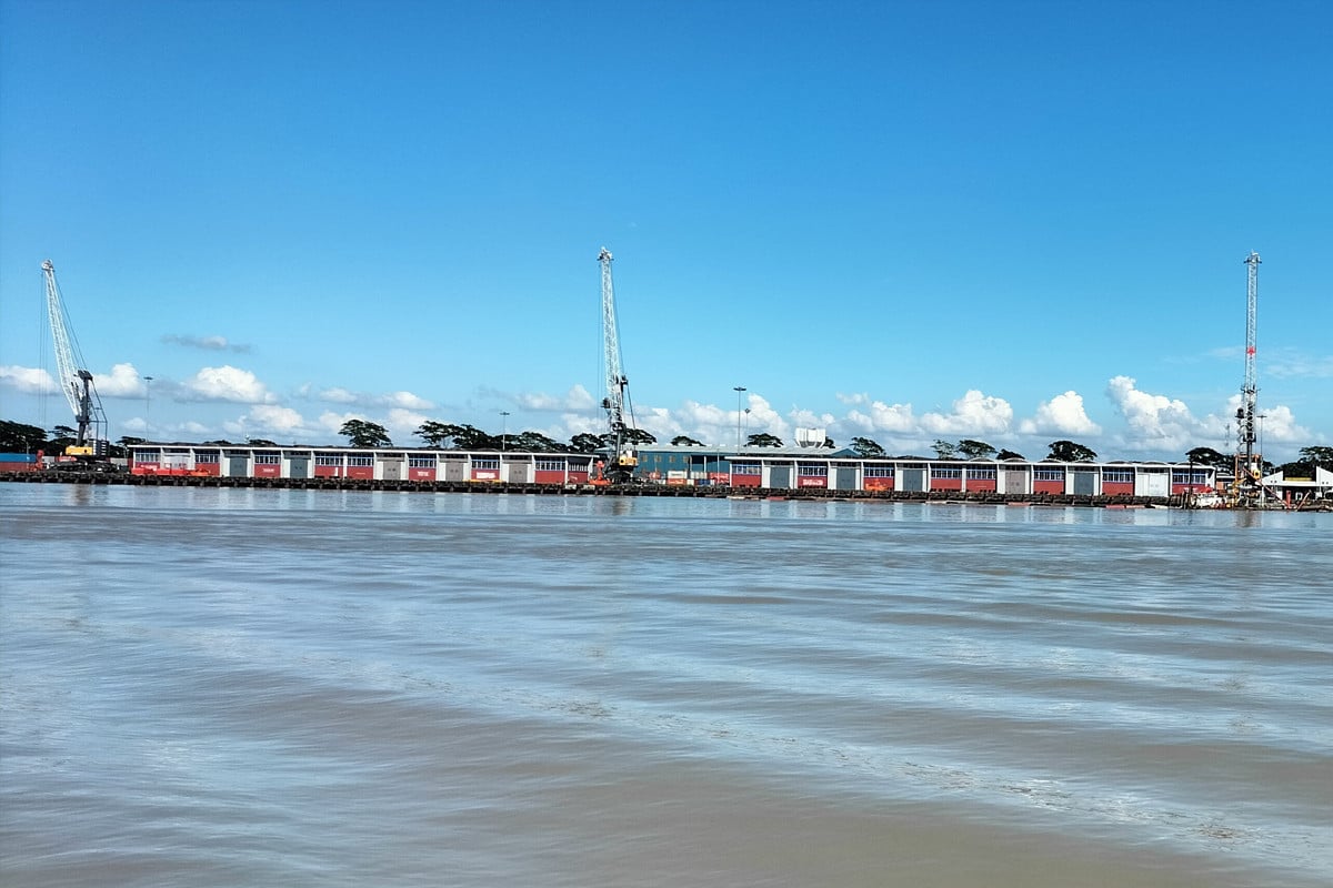 নদীবন্দরে ১ নম্বর সতর্ক সংকেত