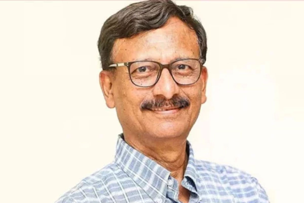 বার্লিনের উদ্দেশে ঢাকা ছাড়লেন পররাষ্ট্র উপদেষ্টা