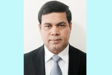 স্থবির পুঁজিবাজার স্বাভাবিক করতে বিএসইসির কার্যকর ভূমিকা প্রয়োজন