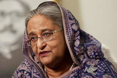 জুলাই গণহত্যা মামলা : শেখ হাসিনাসহ তিনজনের বিরুদ্ধে ট্রাইব্যুনালে প্রতিবেদন জমা