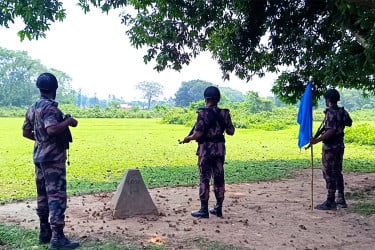 আগরতলায় বিজিবি-বিএসএফ বৈঠক, সীমান্তে নজরদারি জোরদার
