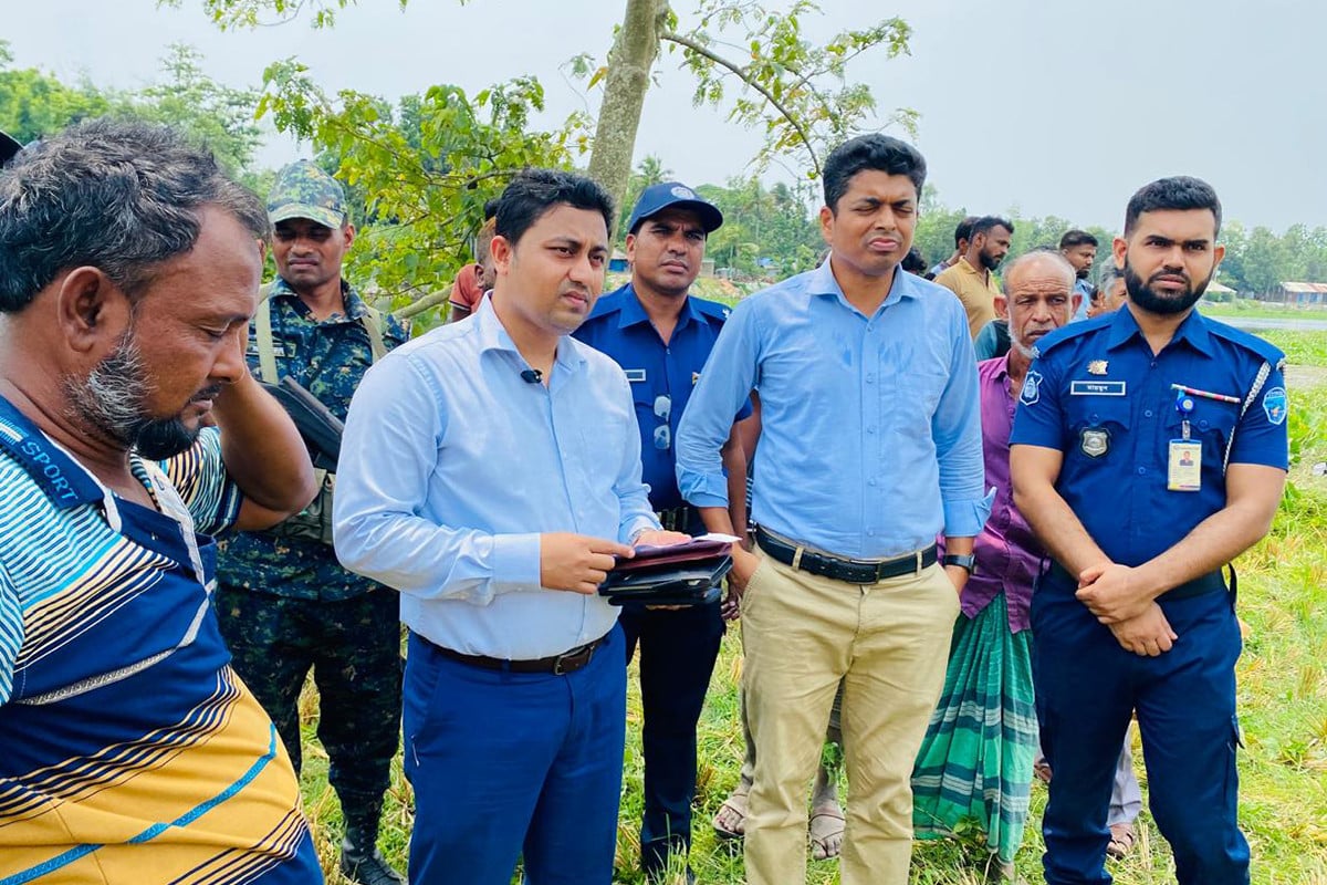 নদীতে ফিক্সড জাল পেতে মাছ ধরায় ফেনীতে ৪ জনের অর্থ ও কারাদণ্ড