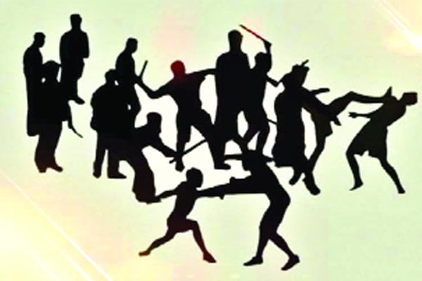 সংঘর্ষে যুবলীগ নেতা নিহত বাড়িঘর ভাঙচুর আগুন