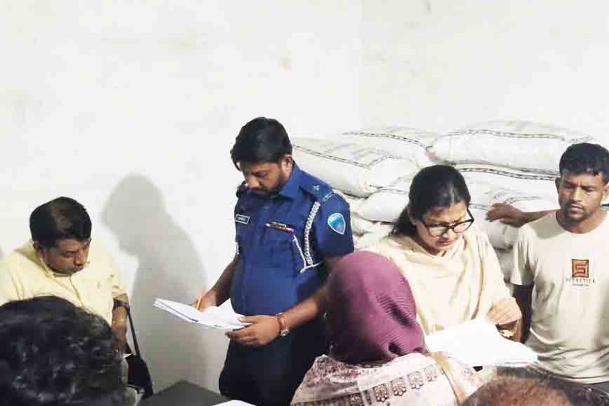 সরকারি চাল আত্মসাৎ, এক ডিলারের কারাদণ্ড