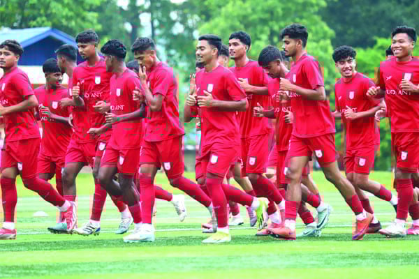সামনে যুবাদলের সেমিফাইনাল