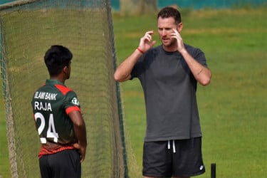 বাংলাদেশের কোচ হয়ে যা বললেন টেইট