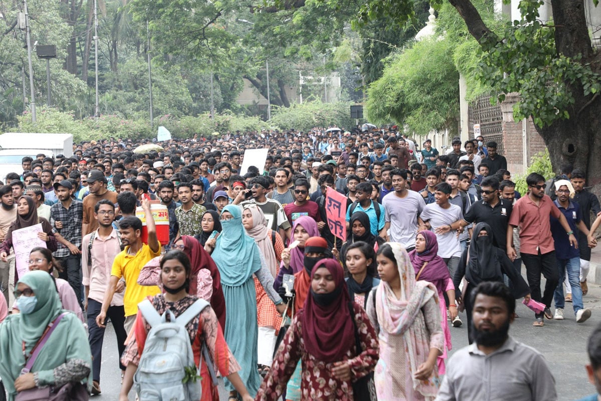 দাবি আদায় না হওয়া পর্যন্ত আন্দোলনের ঘোষণা জবি শিক্ষার্থীদের
