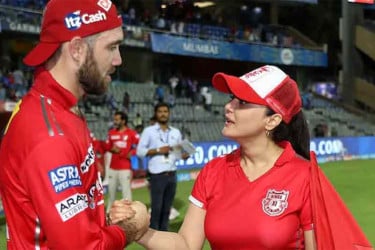 ম্যাক্সওয়েলকে নিয়ে মন্তব্য, জবাবে যা বললেন প্রীতি জিনতা