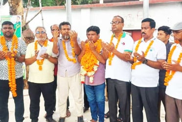 বগুড়ায় কারামুক্ত হলেন সাংবাদিক ওয়াহেদ ফকির
