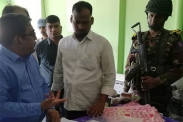 চুয়াডাঙ্গায় চার ব্যবসায়ীকে জরিমানা