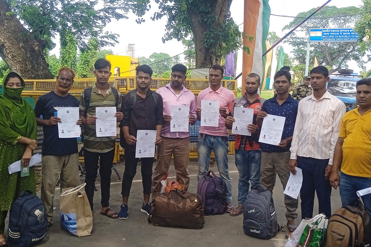 ভারতে কারাভোগ শেষে দেশে ফিরলো ১১ বাংলাদেশি