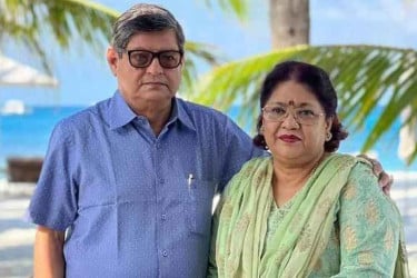 স্ত্রীসহ সাবেক মন্ত্রী উবায়দুল মোকতাদিরের দেশত্যাগে নিষেধাজ্ঞা
