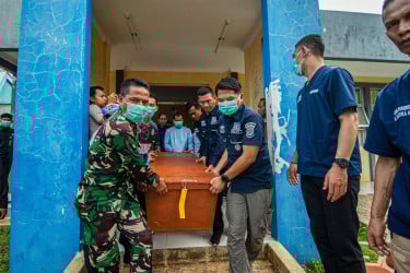 ইন্দোনেশিয়ায় সেনা অভিযানে ১৮ বিচ্ছিন্নতাবাদী নিহত