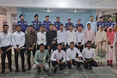 জয়পুরহাটে ১২০ টাকা খরচ করে স্বপ্ন পূরণ হলো ১৩ জনের