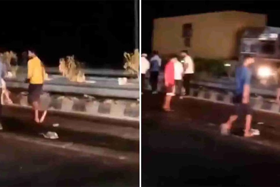 রাস্তায় ৫০০ টাকার ‘নোটবৃষ্টি’!