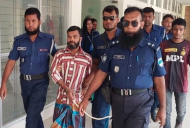 রায়ে অসন্তুষ্ট আছিয়ার মা