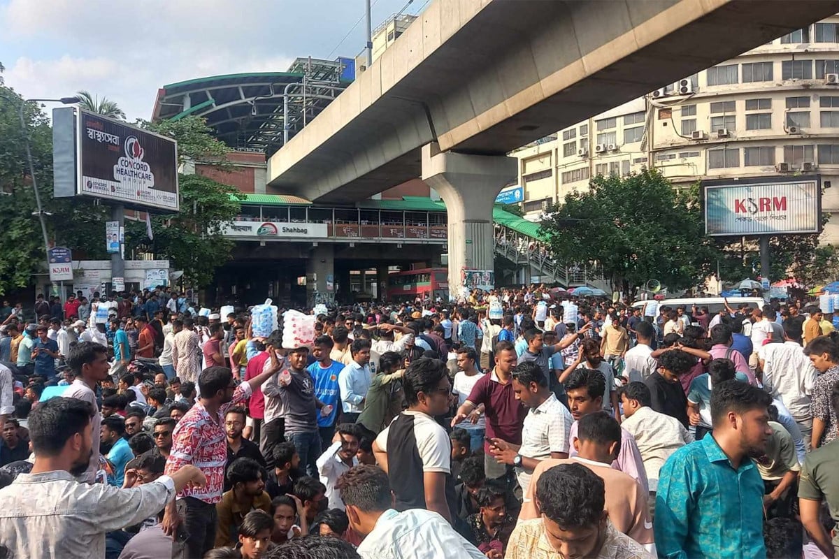 সাম্য হত্যার বিচার দাবিতে ছাত্রদলের শাহবাগ অবরোধ