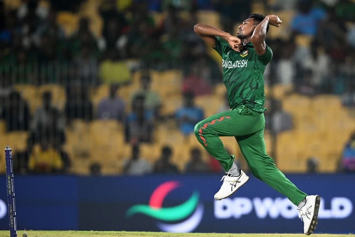 আন্তর্জাতিক টি-টোয়েন্টিতে মুস্তাফিজের বিশ্বরেকর্ড