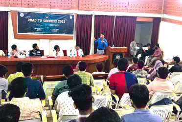 চবিতে ‘রোড টু সাকসেস ২০২৫’ শীর্ষক সেমিনার অনুষ্ঠিত