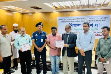 অপ-সাংবাদিকতা গণমাধ্যমের বিশ্বাসযোগ্যতা নষ্ট করে : প্রেস কাউন্সিল চেয়ারম্যান