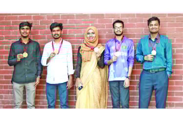 নাসা যাচ্ছেন বরেন্দ্র বিশ্ববিদ্যালয়ের পাঁচ শিক্ষার্থী