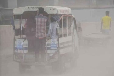 আজও ঢাকার বাতাস ‘অস্বাস্থ্যকর’