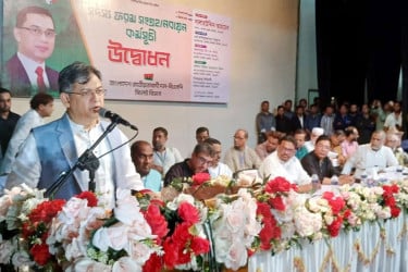 আজকালের মধ্যে ইশরাককে শপথ গ্রহণ করানোর ব্যবস্থা করুন : সালাহউদ্দিন