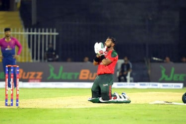 যে কারণে দ্বিতীয় টি-টোয়েন্টিতে নেই সেঞ্চুরিয়ান ইমন