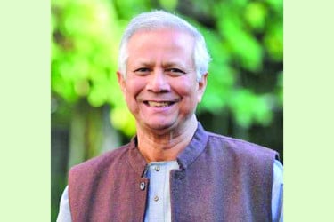 ড. ইউনূসকে বিতর্কিত করবেন না, এখনই নির্বাচন দিন
