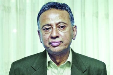 দেশ অনিশ্চয়তার দিকে যাচ্ছে
