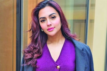 চিত্রনায়িকা ফারিয়া জামিনে কারামুক্ত