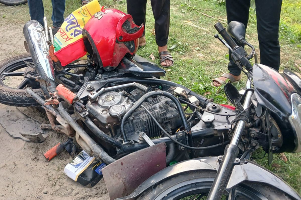 রাজবাড়ীতে বালুবোঝাই ট্রাকচাপায় নিহত ২