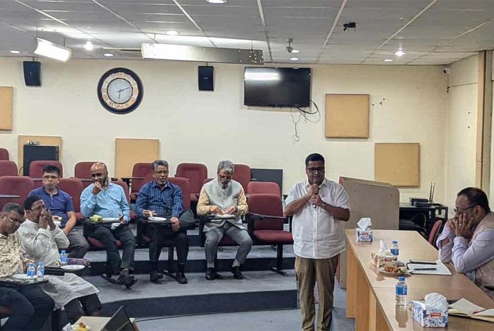 সাম্য হত্যা: তদন্তের অগ্রগতি জানতে উপাচার্যের সঙ্গে সাদা দলের বৈঠক