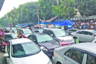 শাহবাগে তীব্র যানজট